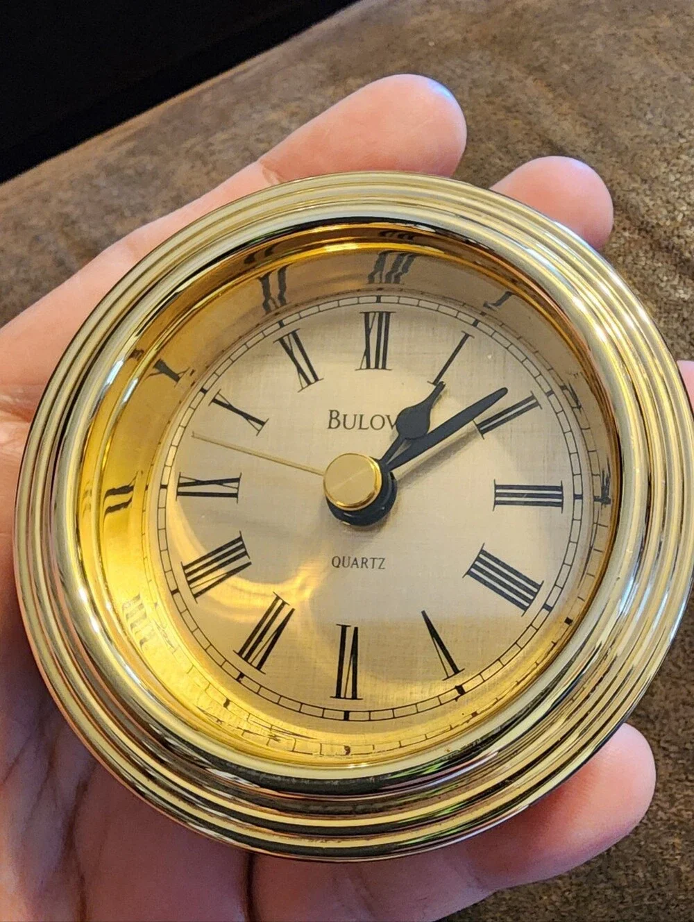VINTAGE Bulova Desk Clock Quartz 5